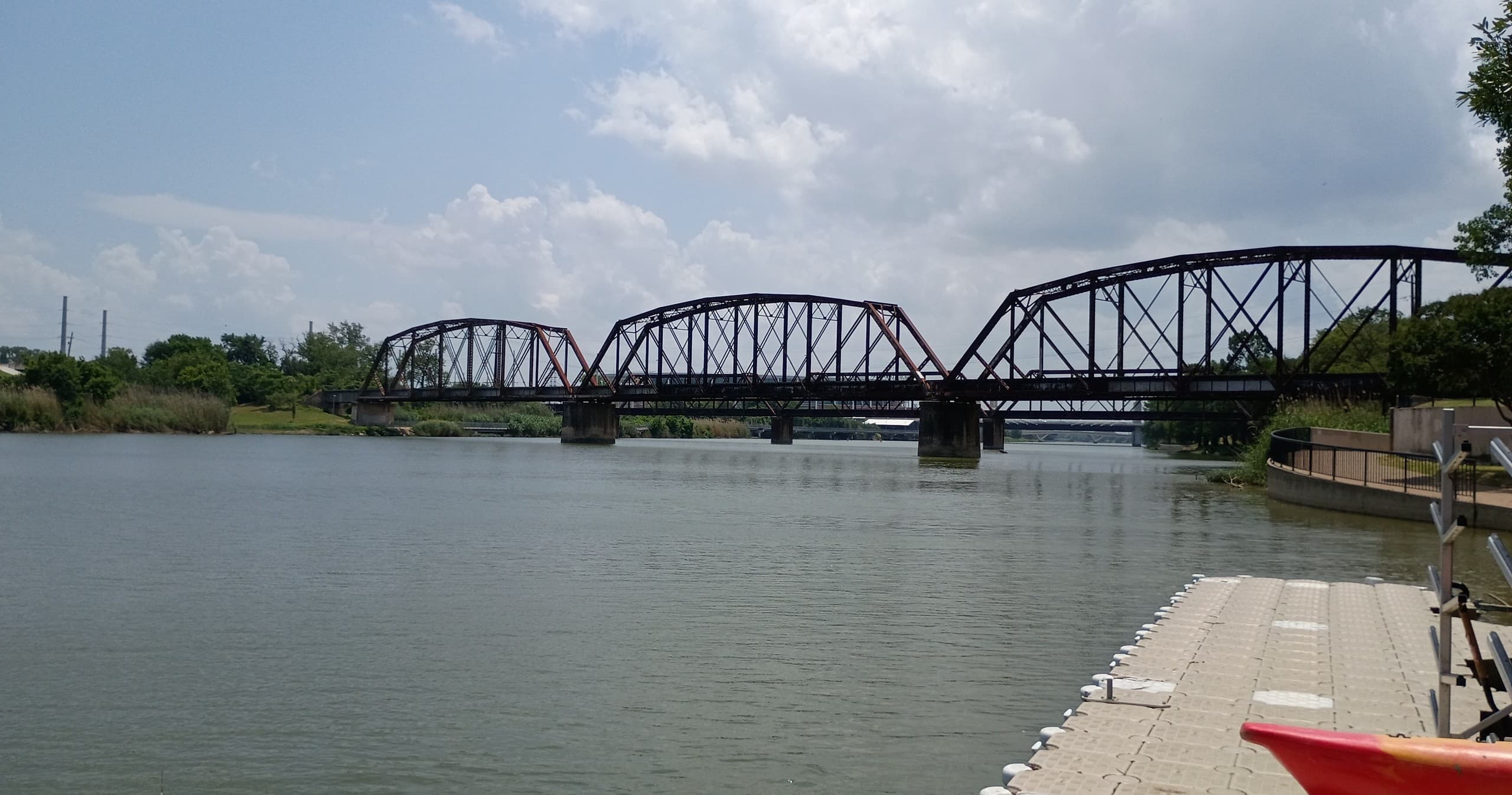 Water Activities & Sunshine Paddle Adventures in Downtown