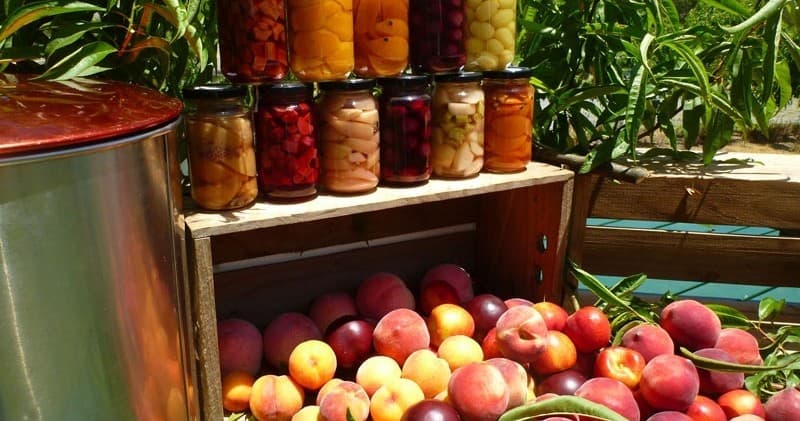 Make Your Own Preserves: Fruit Bottling Workshops at Rayner's Orchard, Woori Yallock
