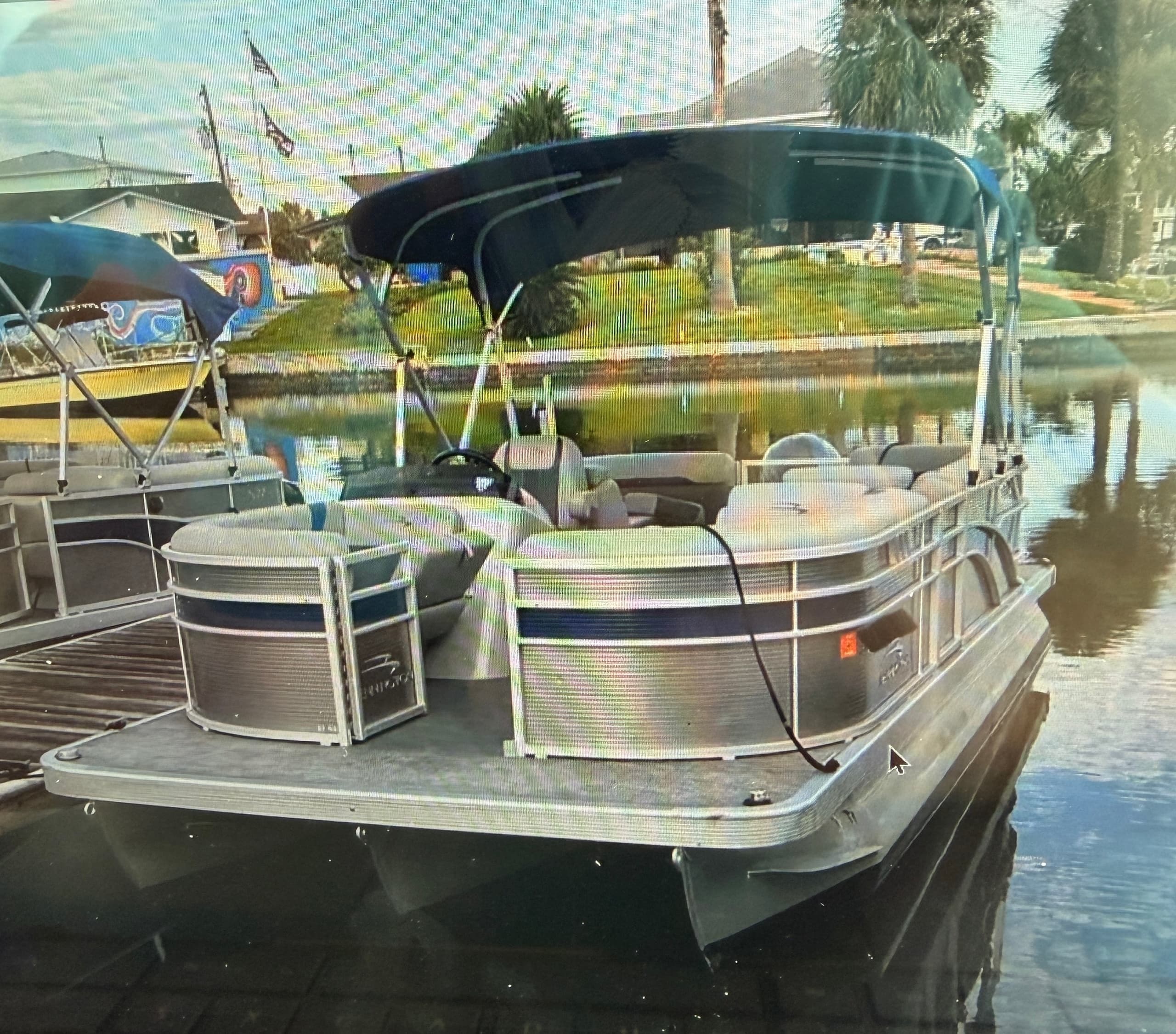 Clearwater Day Cruise Aboard a Luxury 23' Bennington Tri-toon