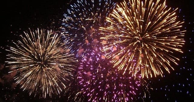 Water-Activities: Ardelle Gloucester Schooner Festival Fireworks Cruise