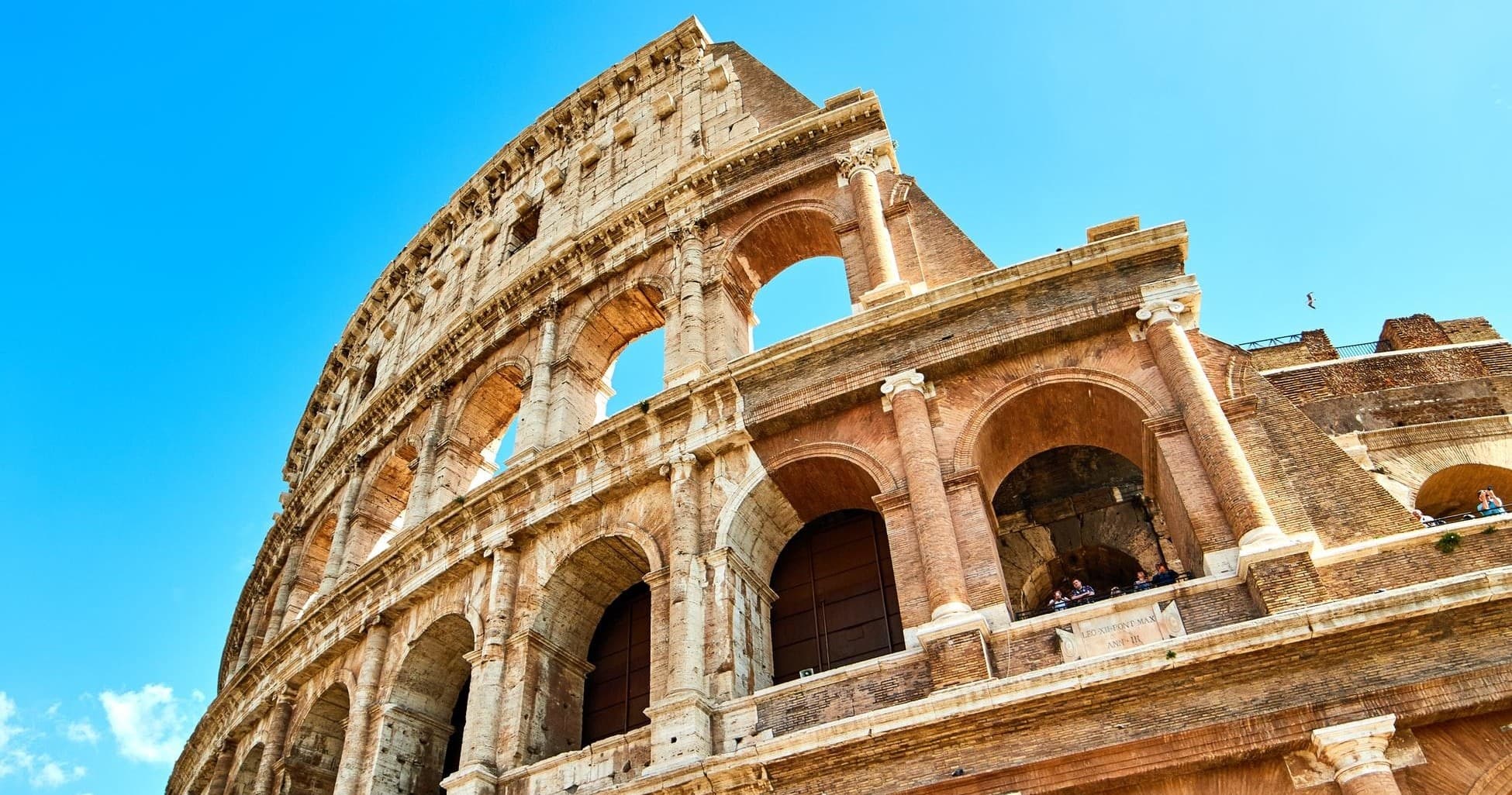 Romantic Tiber Boat Trip with Rome Boat Experience