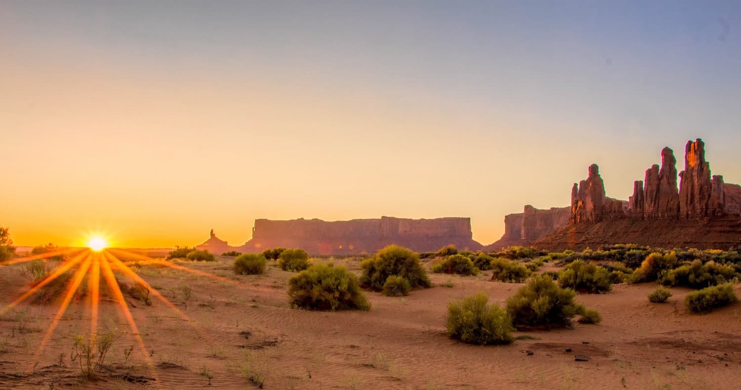 Sunrise Tour Hiking in Monument Valley Utah