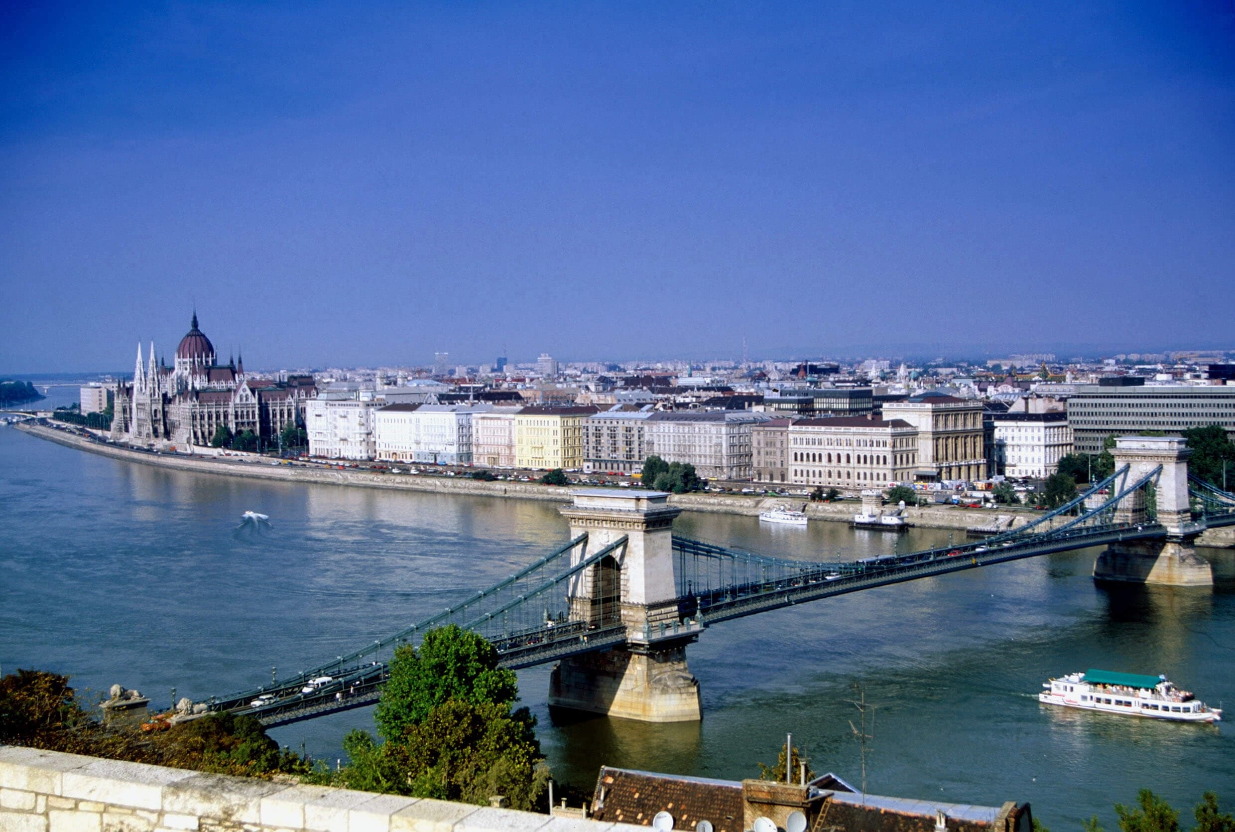 Discover Budapest and Bratislava: Day Trip from Vienna to Two Iconic European Capitals