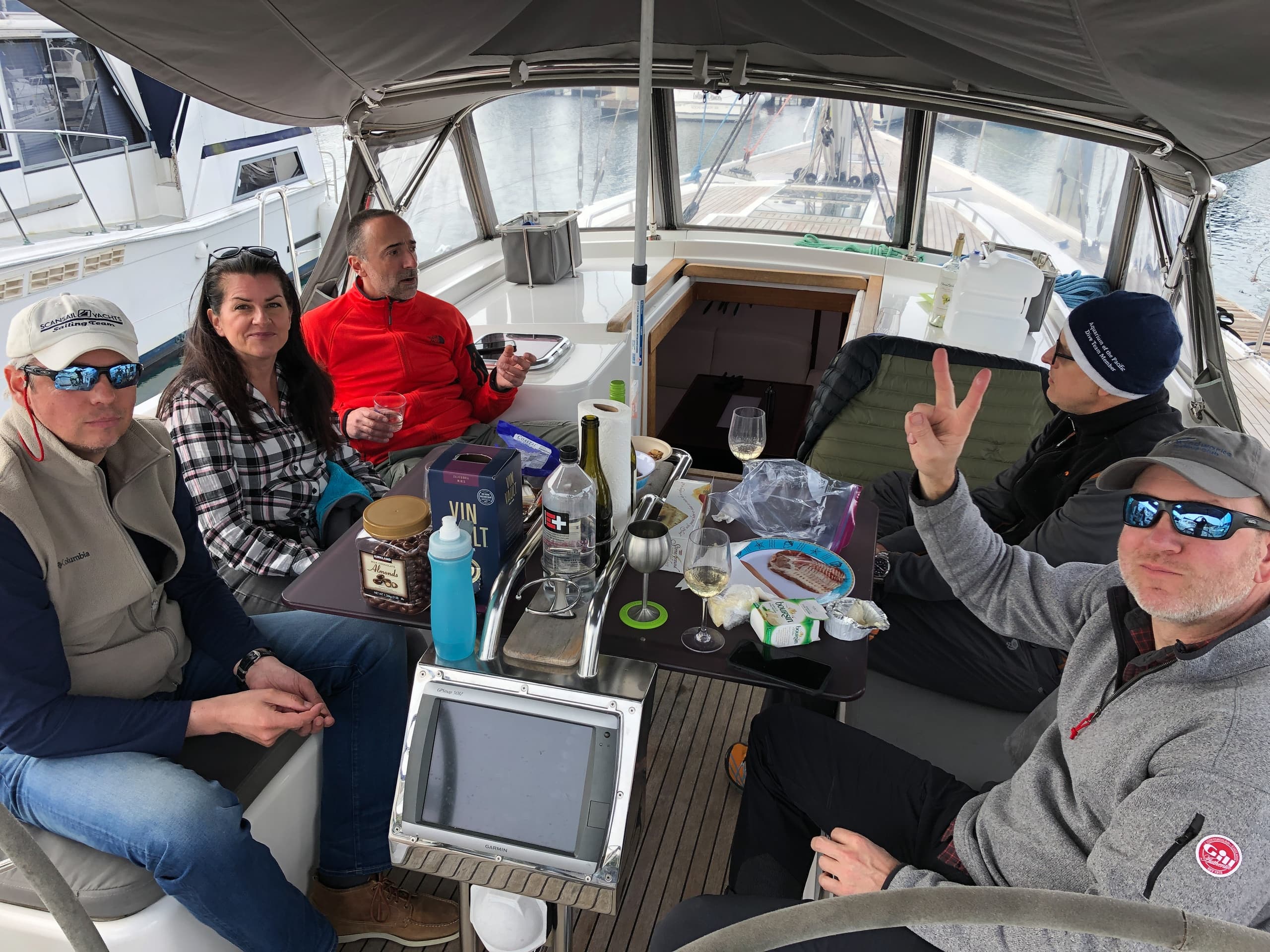 TGIF Sunset Sails: Seattle's Ultimate Summer Evening Escape