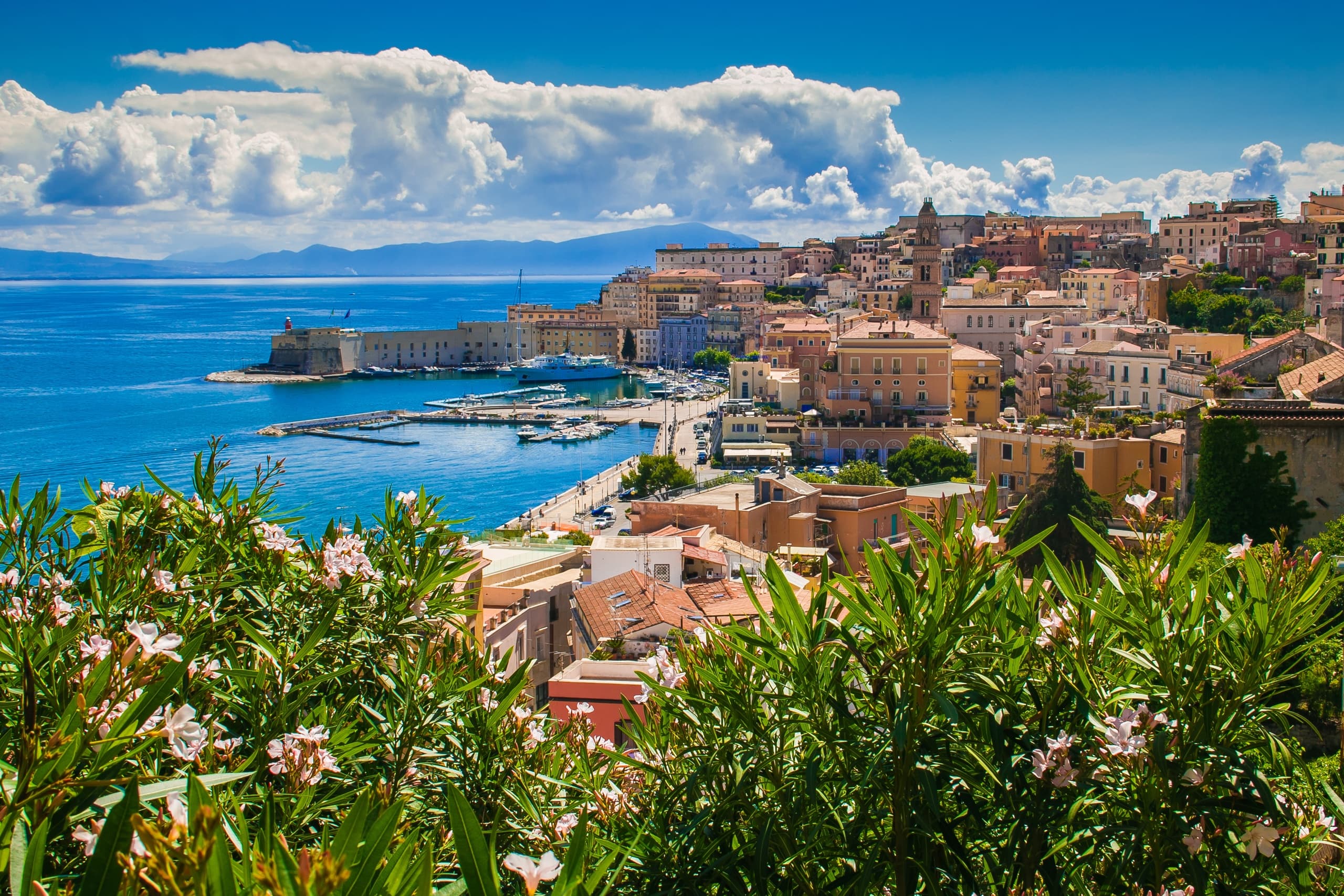 Coastal Day Trip to Gaeta & Sperlonga with Discovery Guided Tours