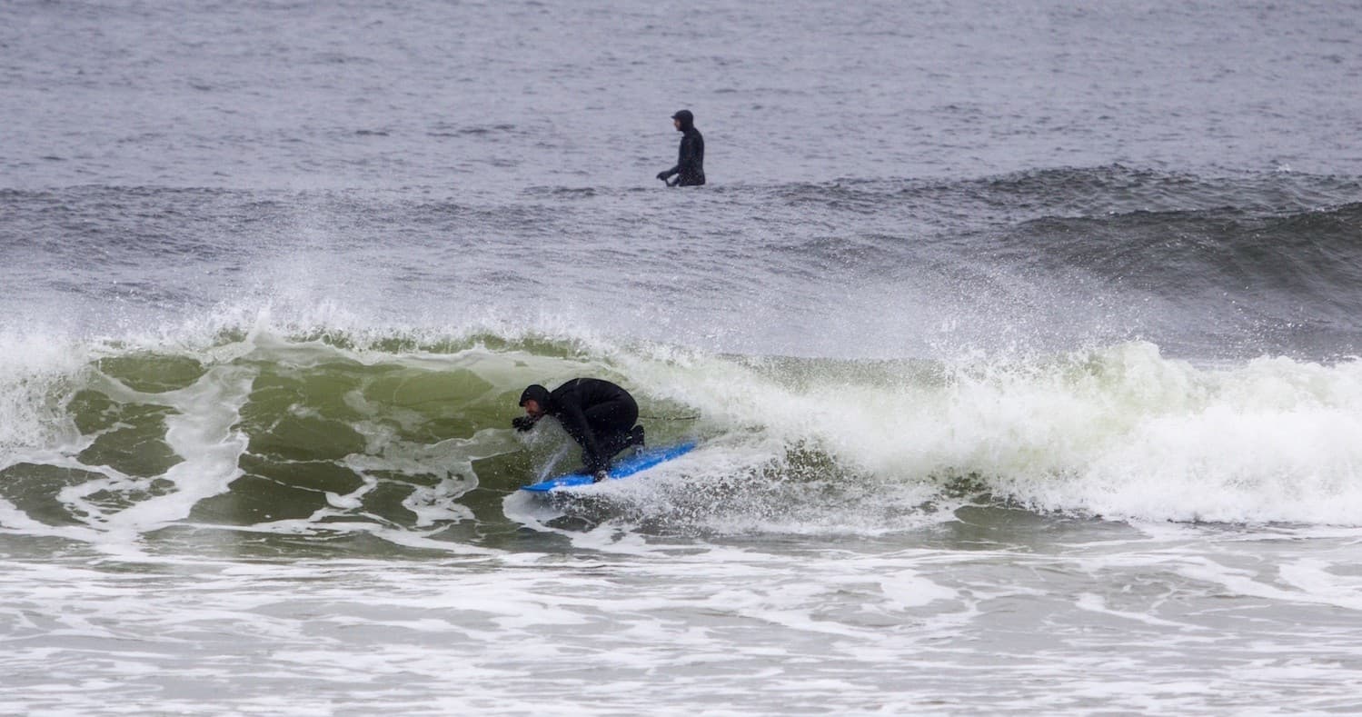 Surfboard Rentals in Wells Maine with Wheels N Waves