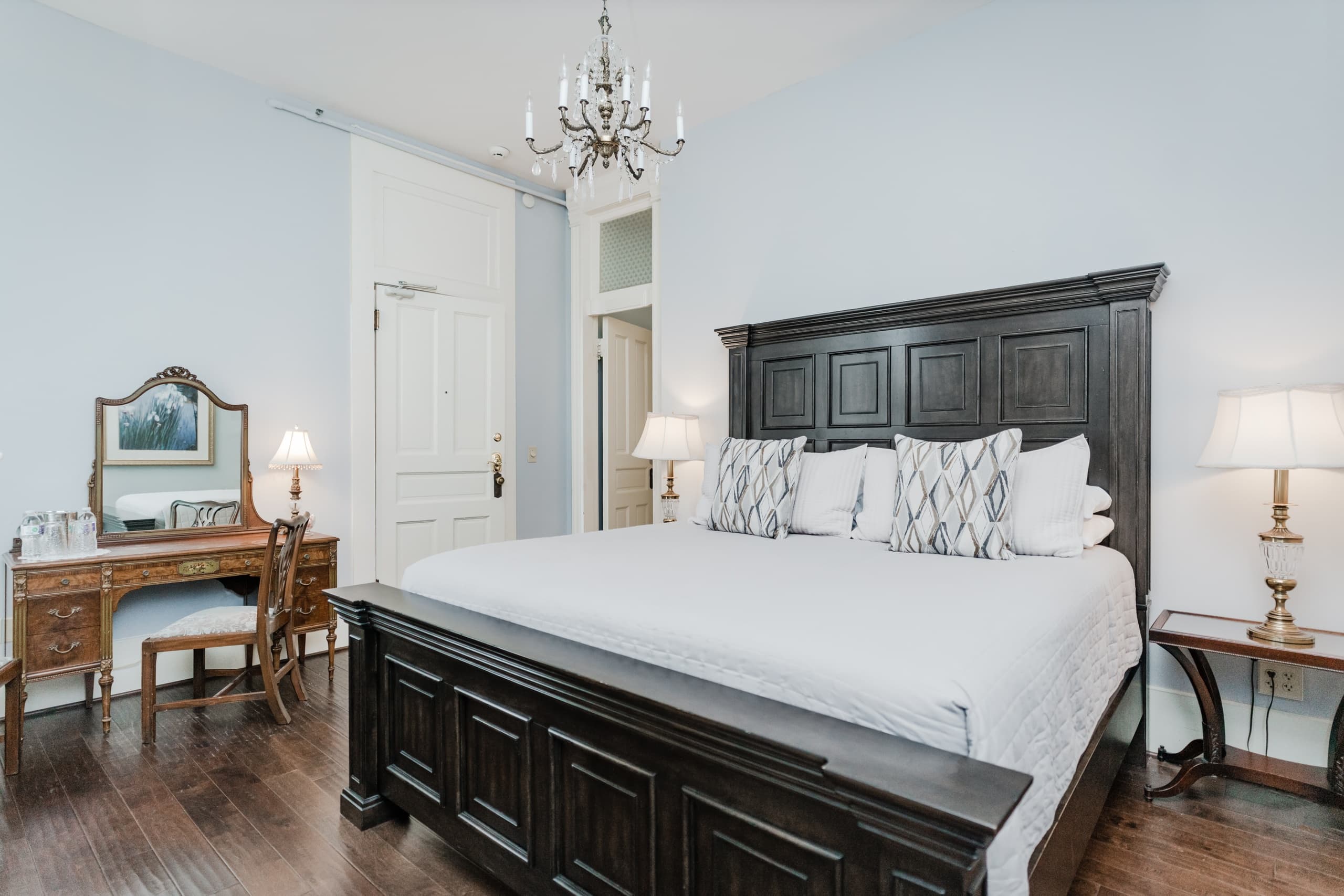 Paddle the Hiwassee River with The Mayor's Mansion Inn in Chattanooga
