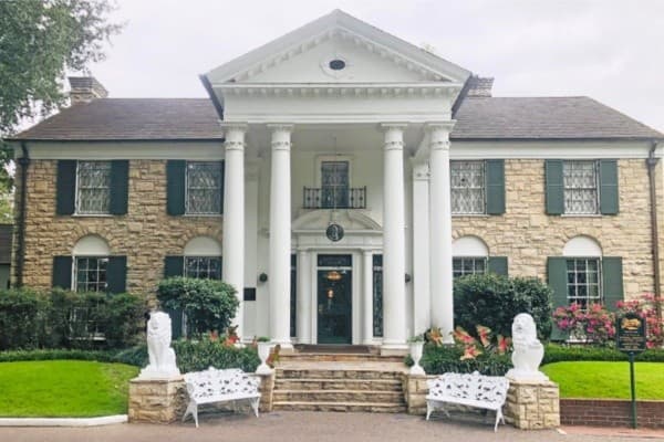 Inside Elvis's Memphis: Private Graceland Day with a Beale Street Insider