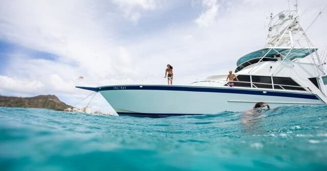 Private Sport Fishing with Ohana Yachts in Honolulu