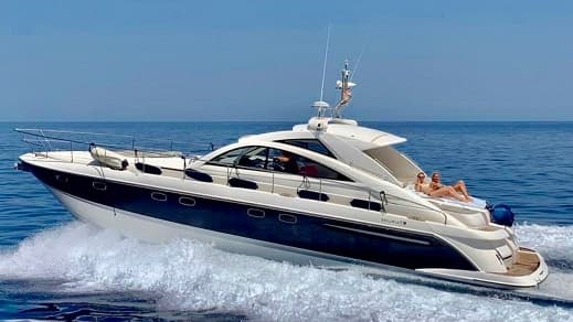 Luxury Yacht Experiences by Miami Boat Experts in Miami Beach
