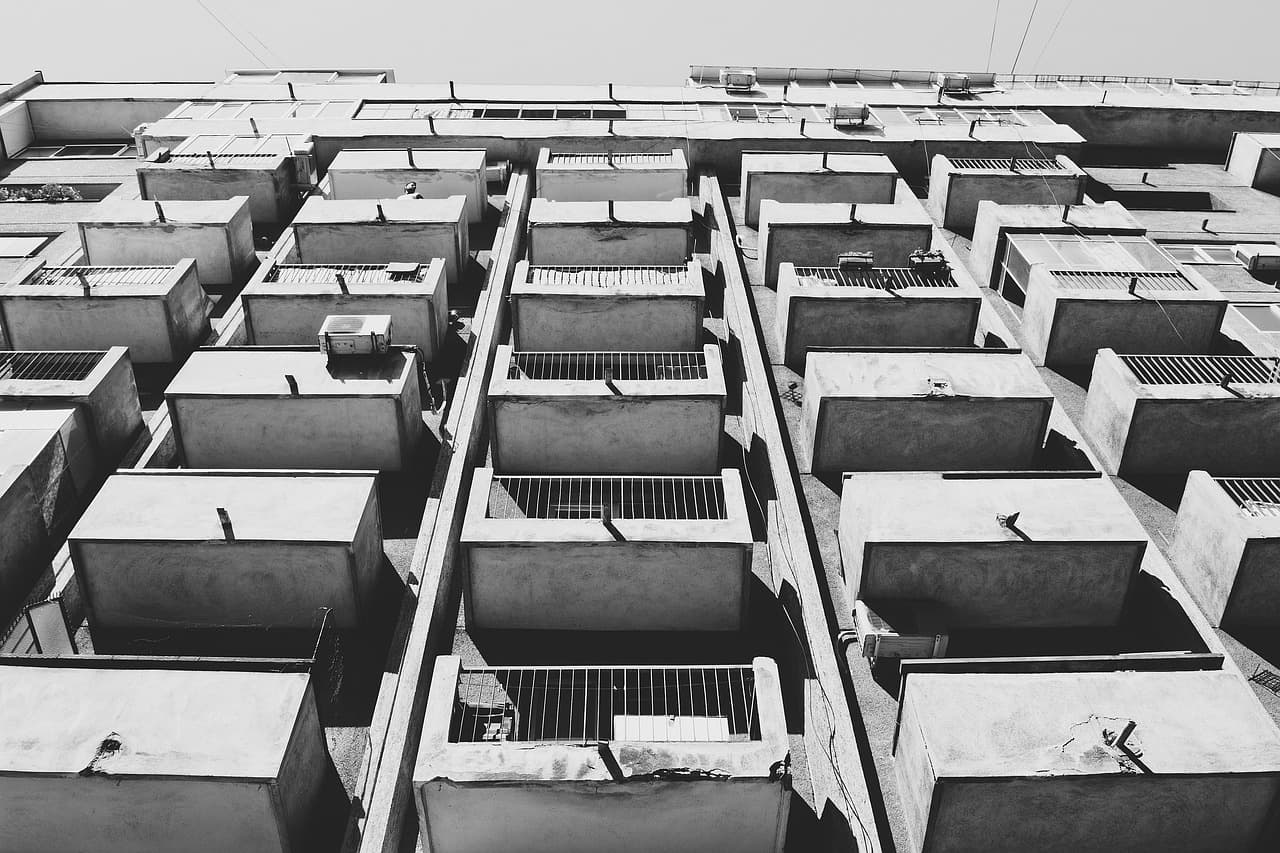 Historical Walks in Communist Bucharest with Walkative!