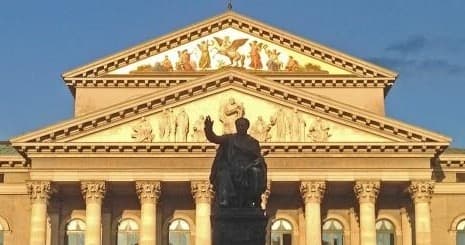 Munich Private City Tour with All Things Garmisch