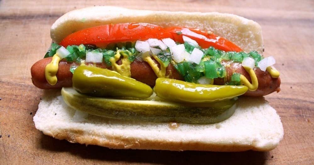 Chicago Food & Walking Tour: Savor Iconic Windy City Eats