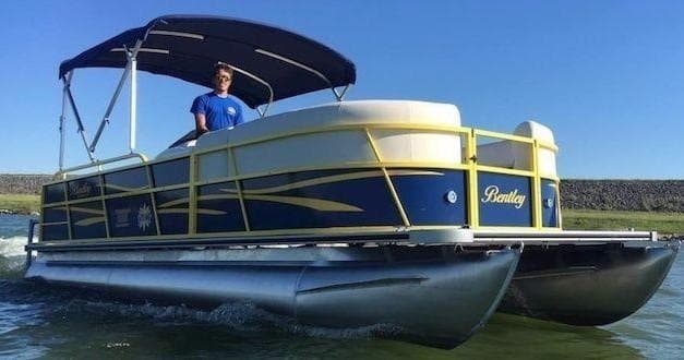 Boat Rentals at Sam's Dock - Twin Coves Marina