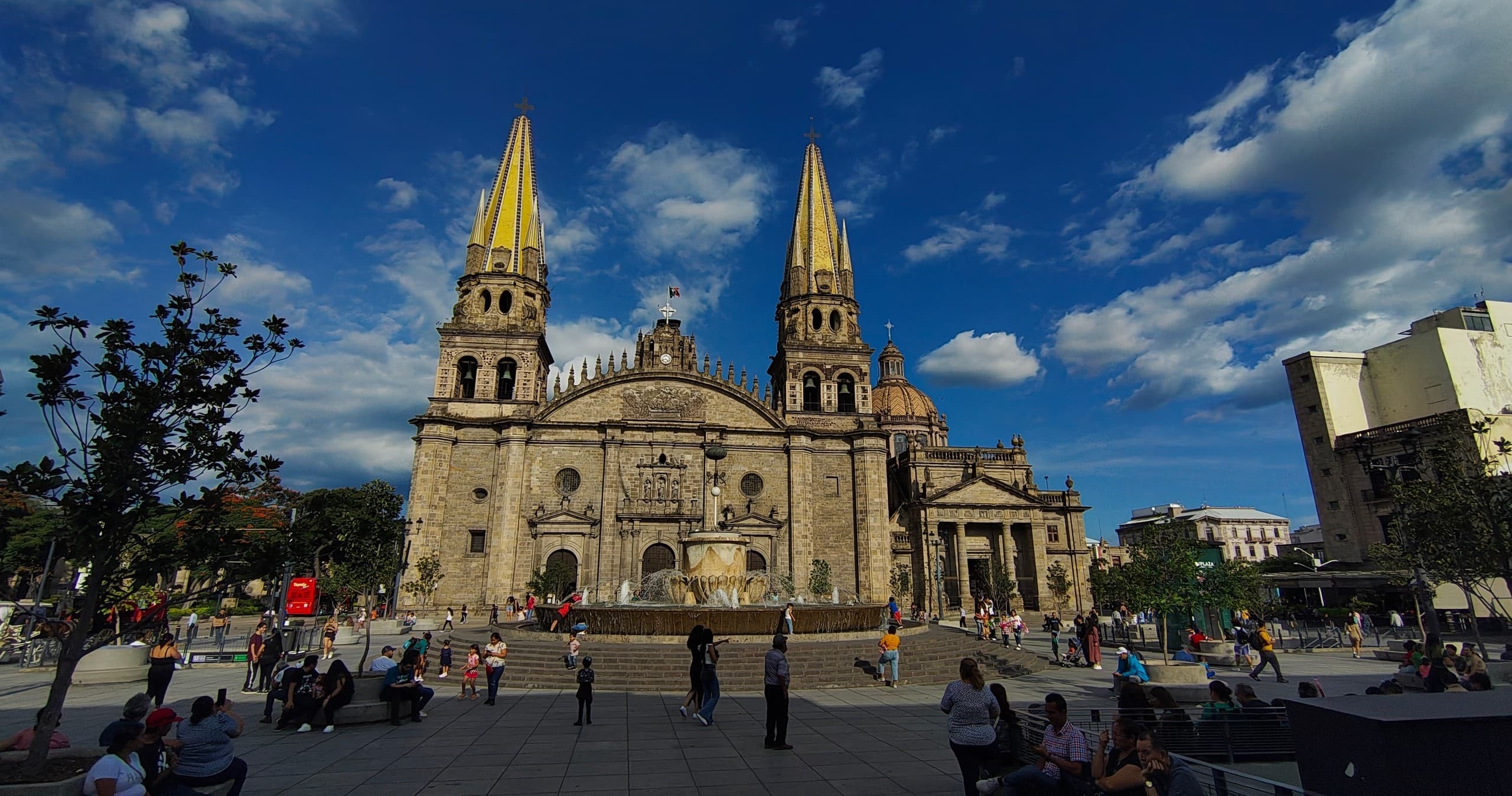 Night City Tour in Guadalajara with Aventurate por Jalisco