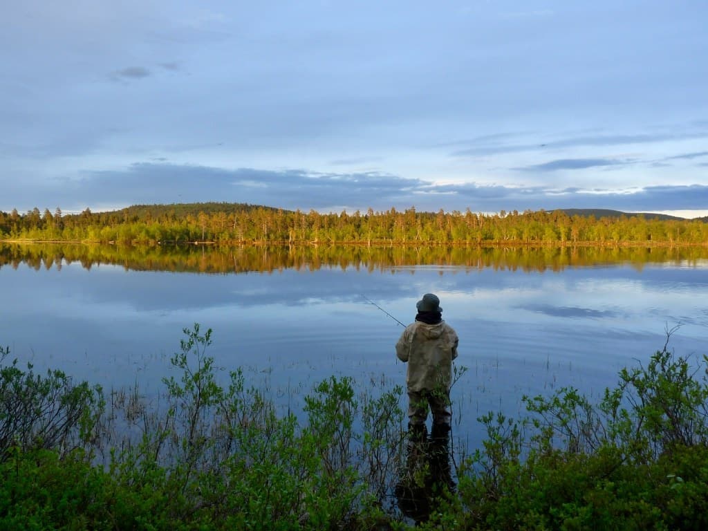 Water Activities: Wilderness Hotel - Inari Fishing Adventure
