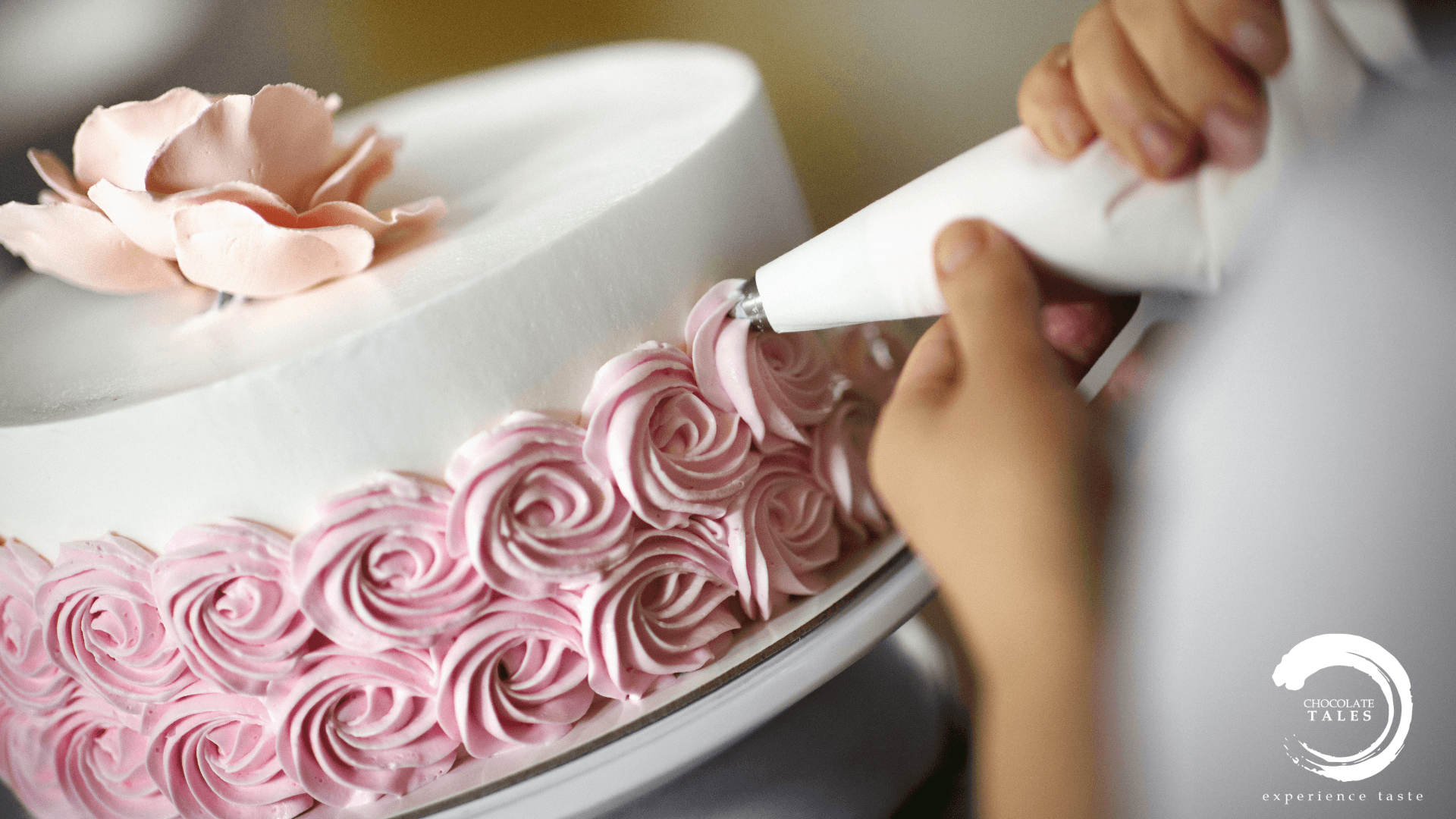Vintage Cake Design Workshop in Hamilton — Master Victorian Buttercream Piping