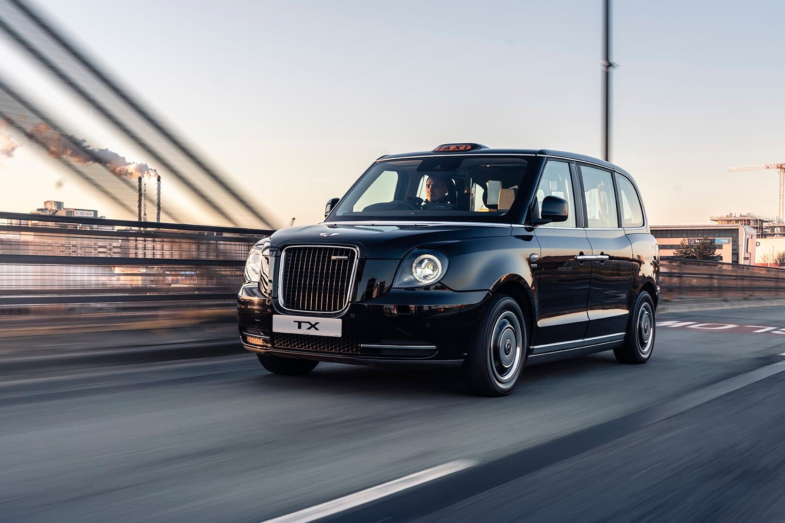 Seamless Transfers in London with Black Cab Heritage Tours
