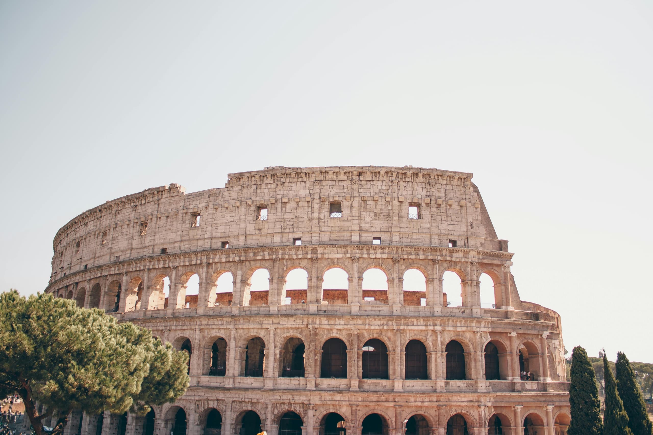 Step Back in Time: Guided Tour of Rome’s Coliseum, Roman Forum, and Palatine Hill