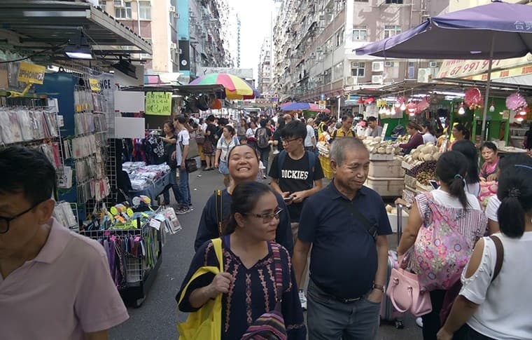 Kowloon by Night — One Night in Mongkok: Night Markets, Street Food & Skyline Views