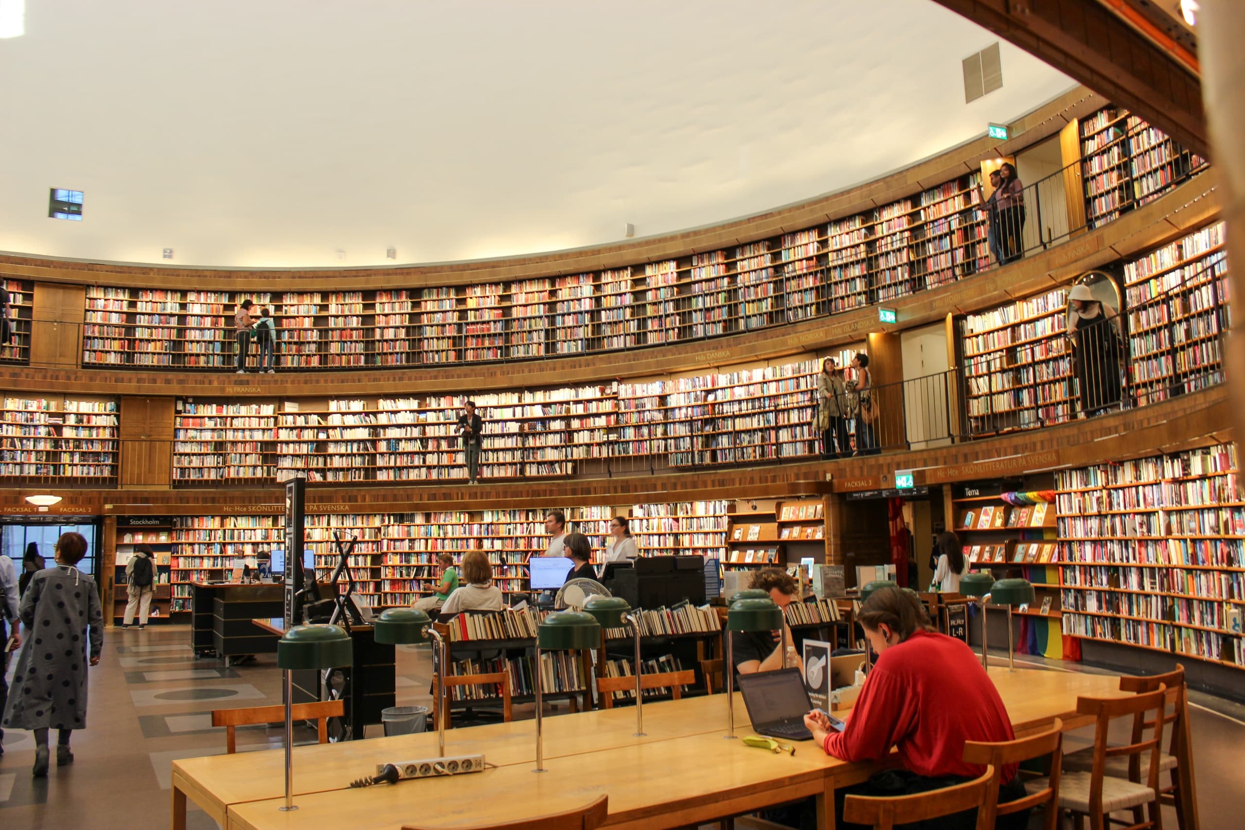 Water Activities & City Discovery with Stockholm's Libraries