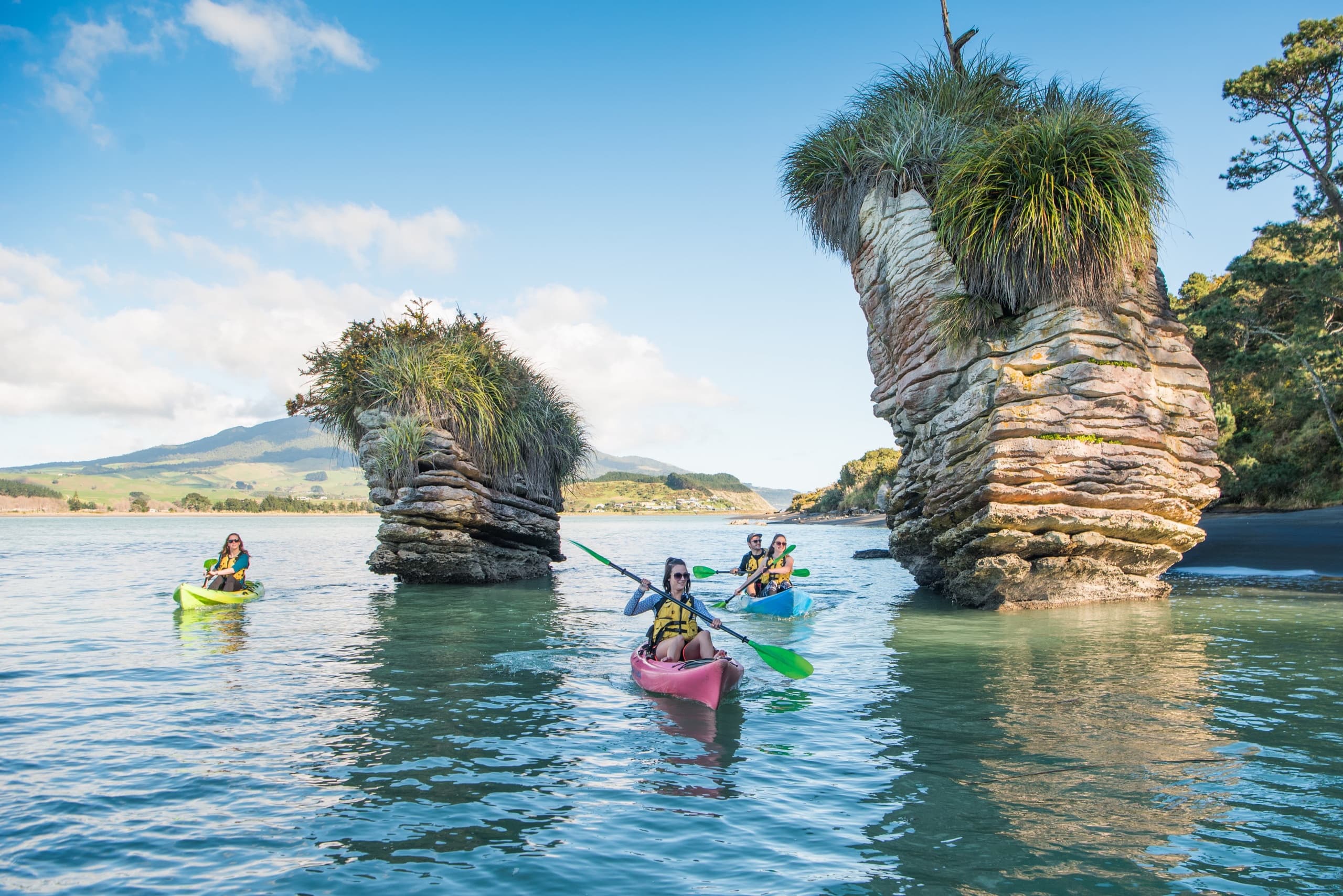 Explore Raglan's Limestone Coast: 3-Hour Kayak Rental Adventure