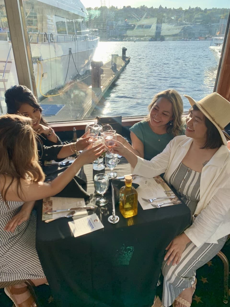 Seattle Dinner Cruise: A Stunning Evening on the Water