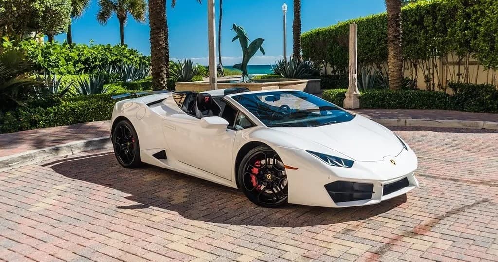 High-Speed Automotive Adventure with Lamborghini Huracan in [Location]