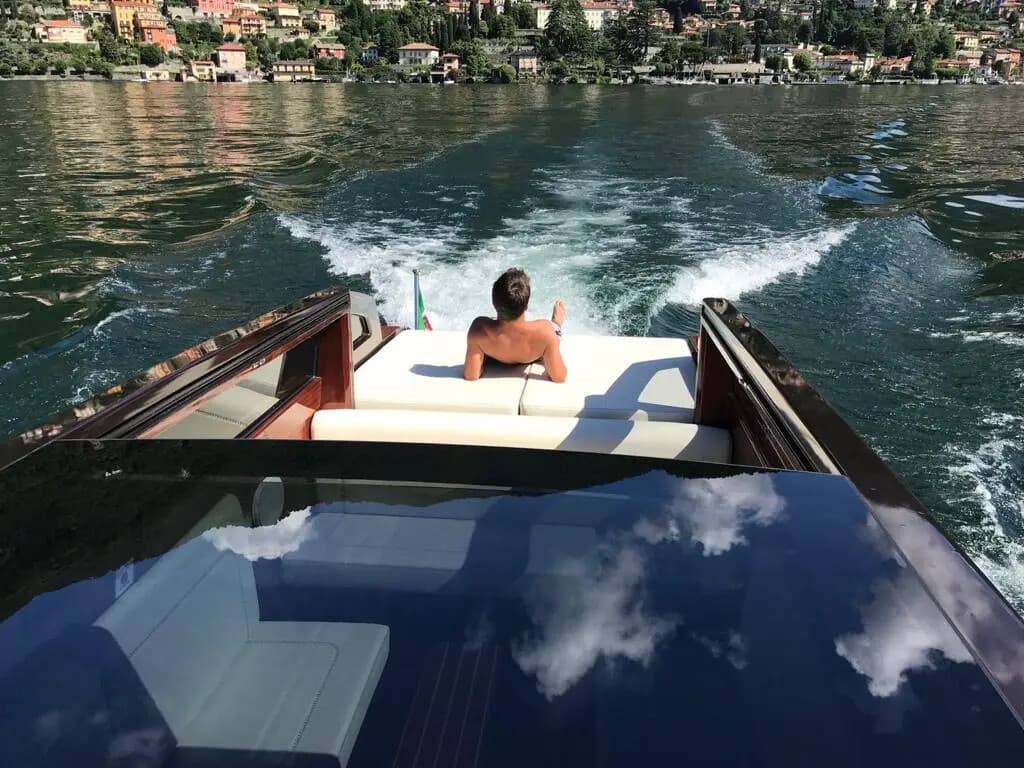 Take the Helm on Lake Como: Self-Drive Boat Rental from Moltrasio photo 4