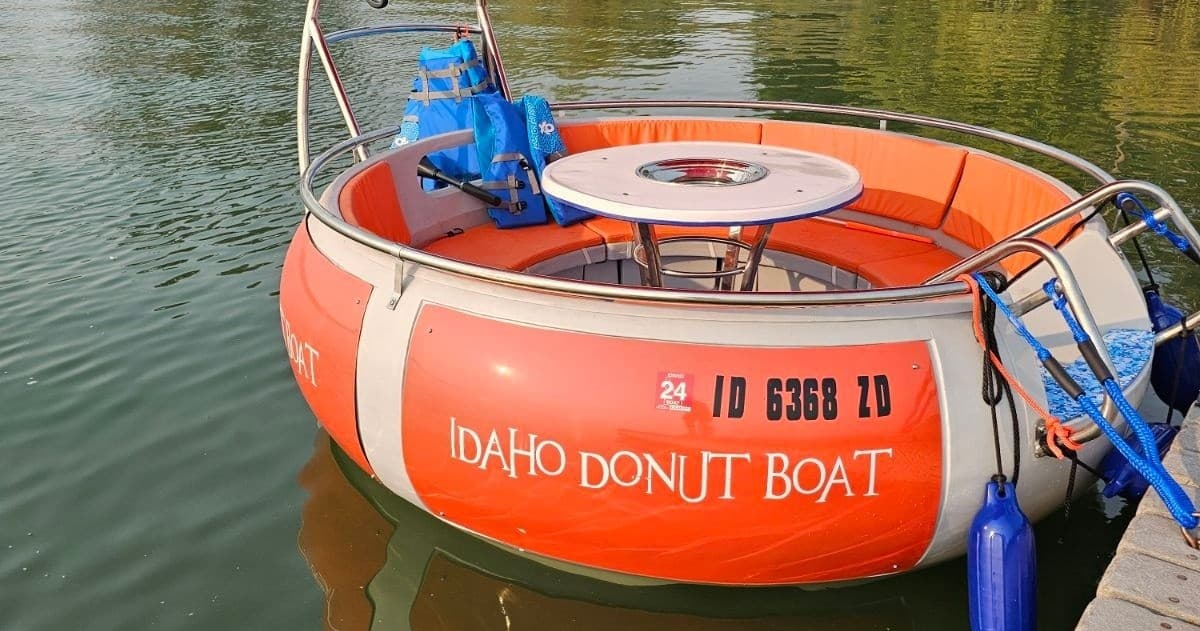 Fun Donut Boat Rentals in Nampa, Idaho