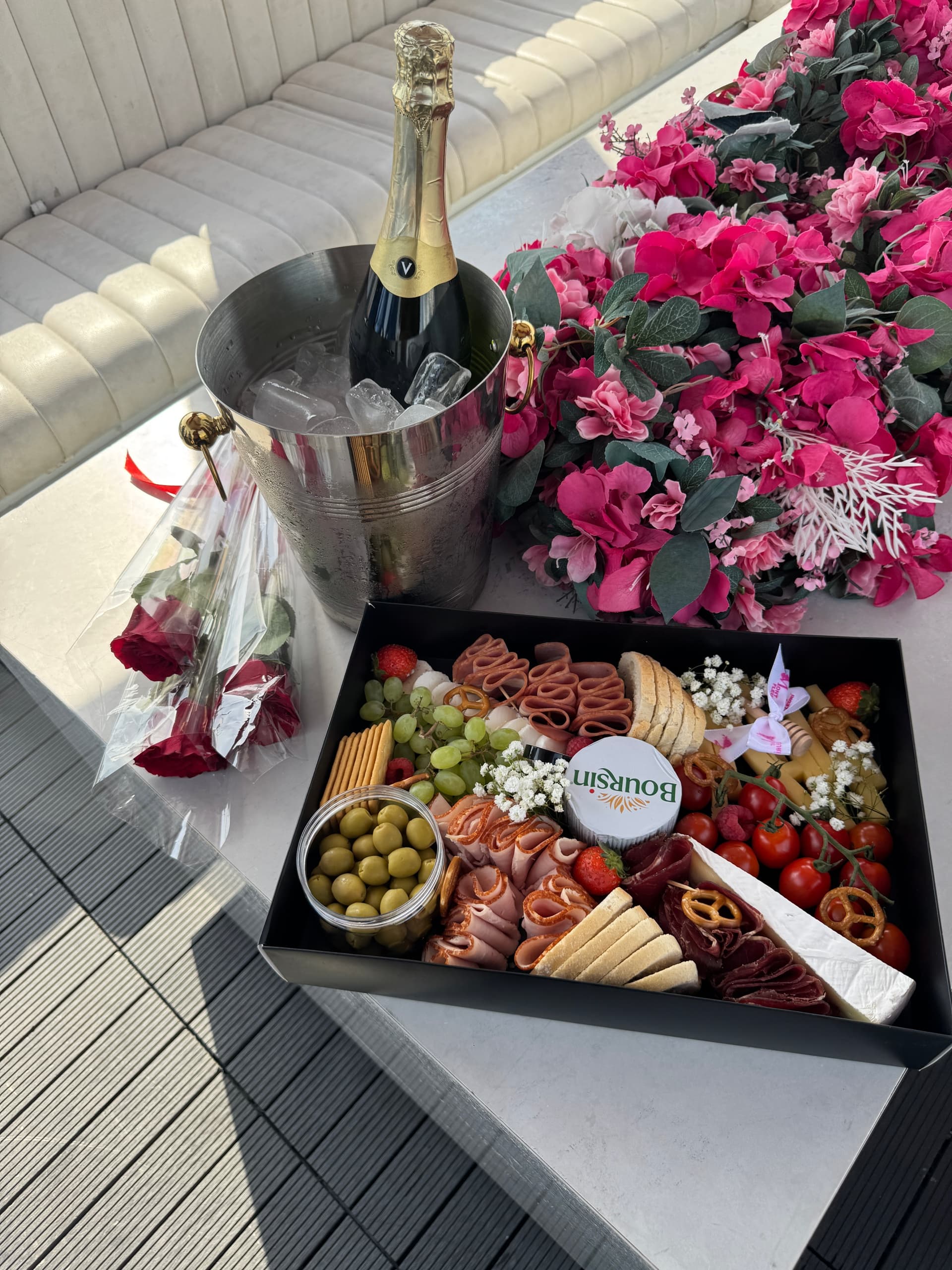 New Year's Eve Yacht Cruise at Mont Fleuri for Dubai Harbour Fireworks photo 3