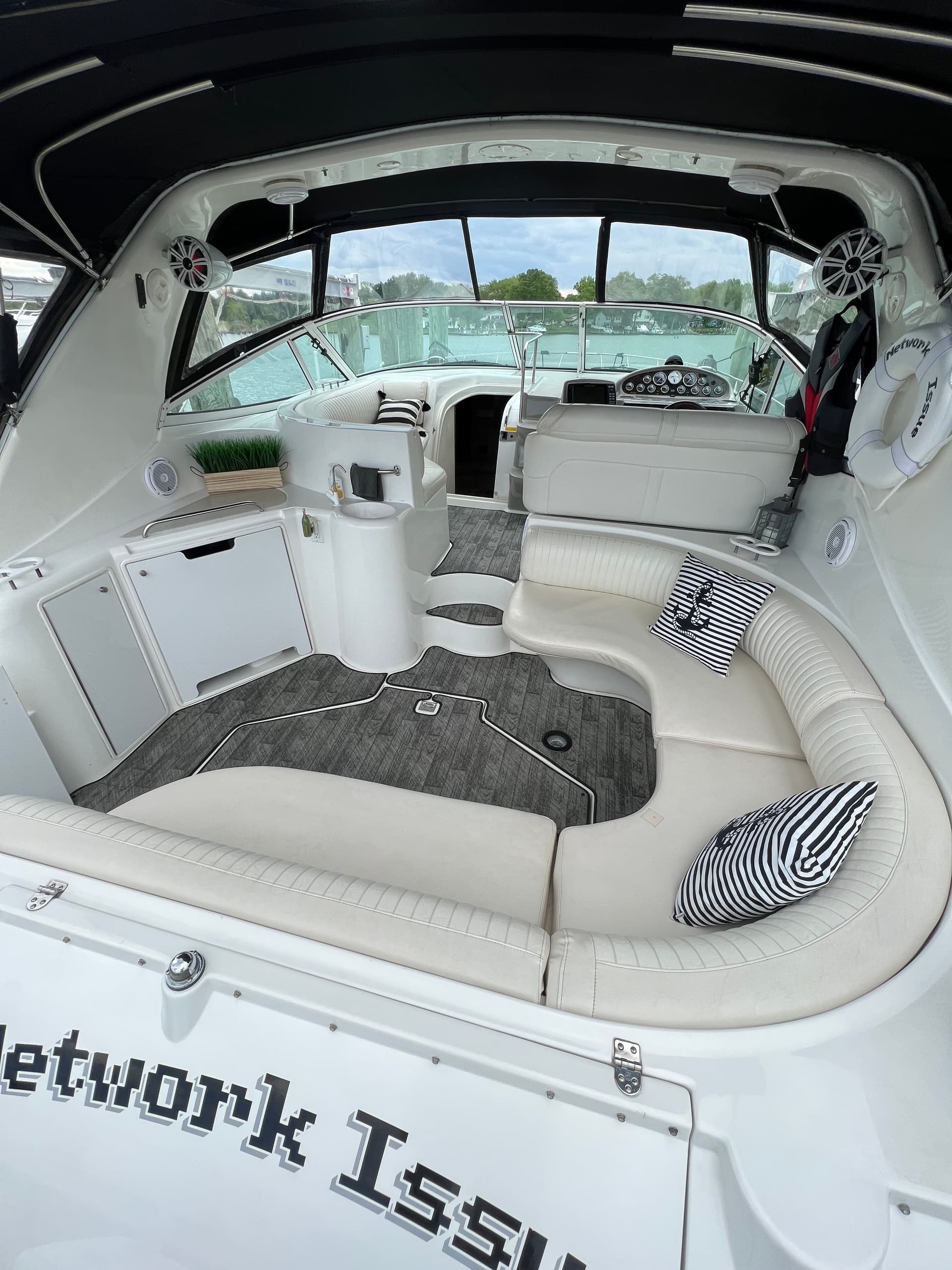 Cruise the Chesapeake Aboard Network Issues: Edgewater Yacht Charters & BYOB Day Trips photo 3