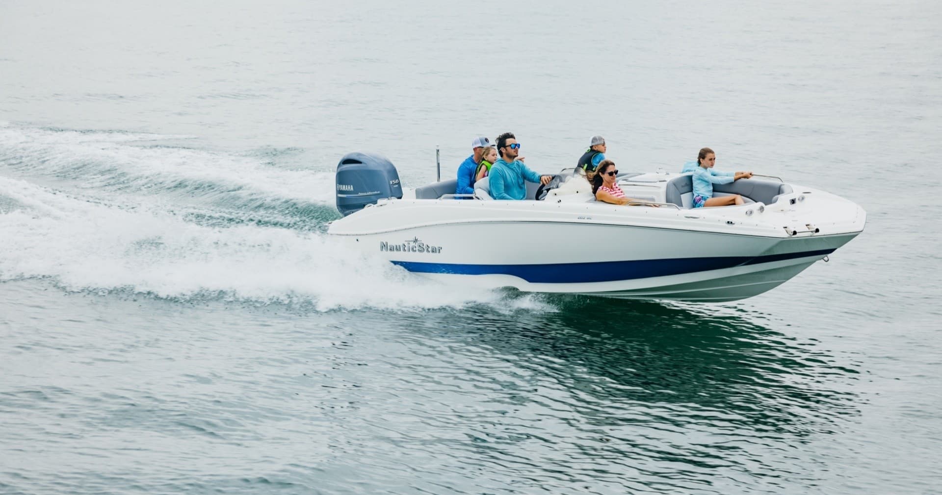 Deck Boat Rentals with Buckeye Marine at Trent Lakes