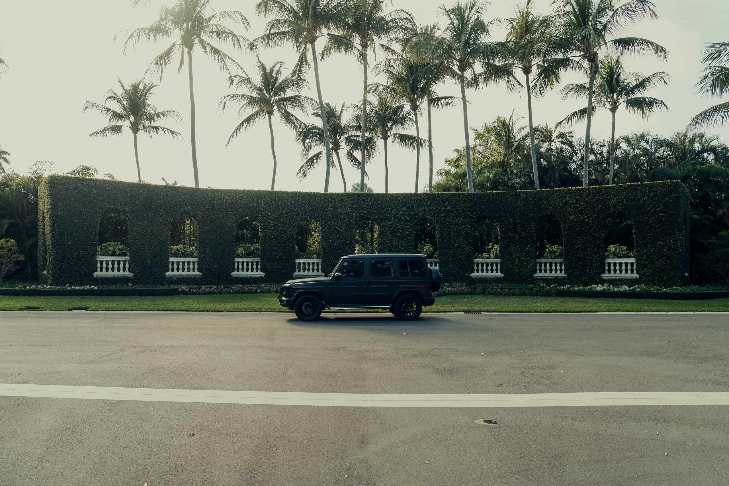 Command the Streets: Drive a 2021 Mercedes-Benz G550 Through Chicago photo 2