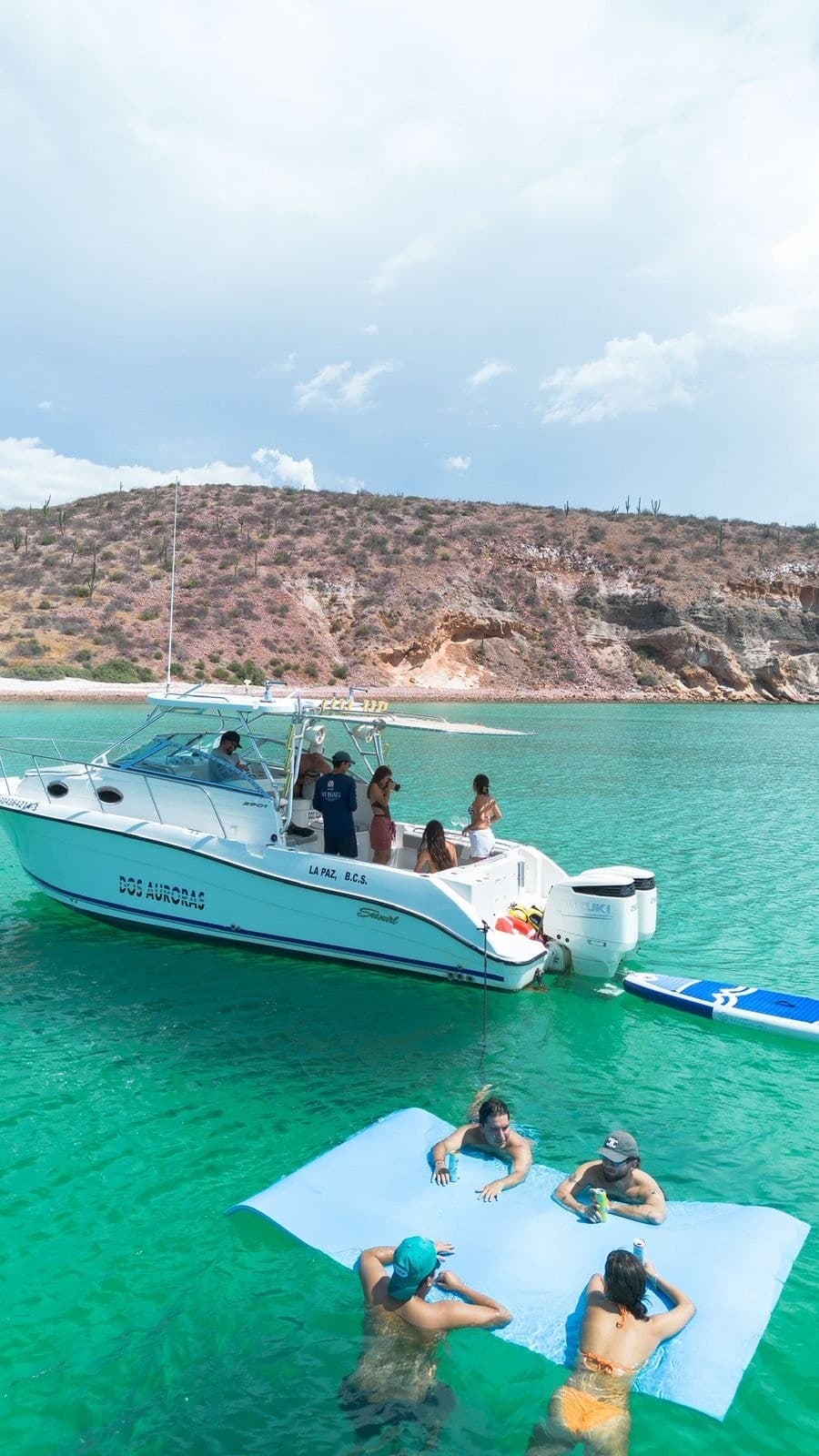 Small-Boat Explorer: Dos Auroras Bayliner Trips to Balandra & Espíritu Santo