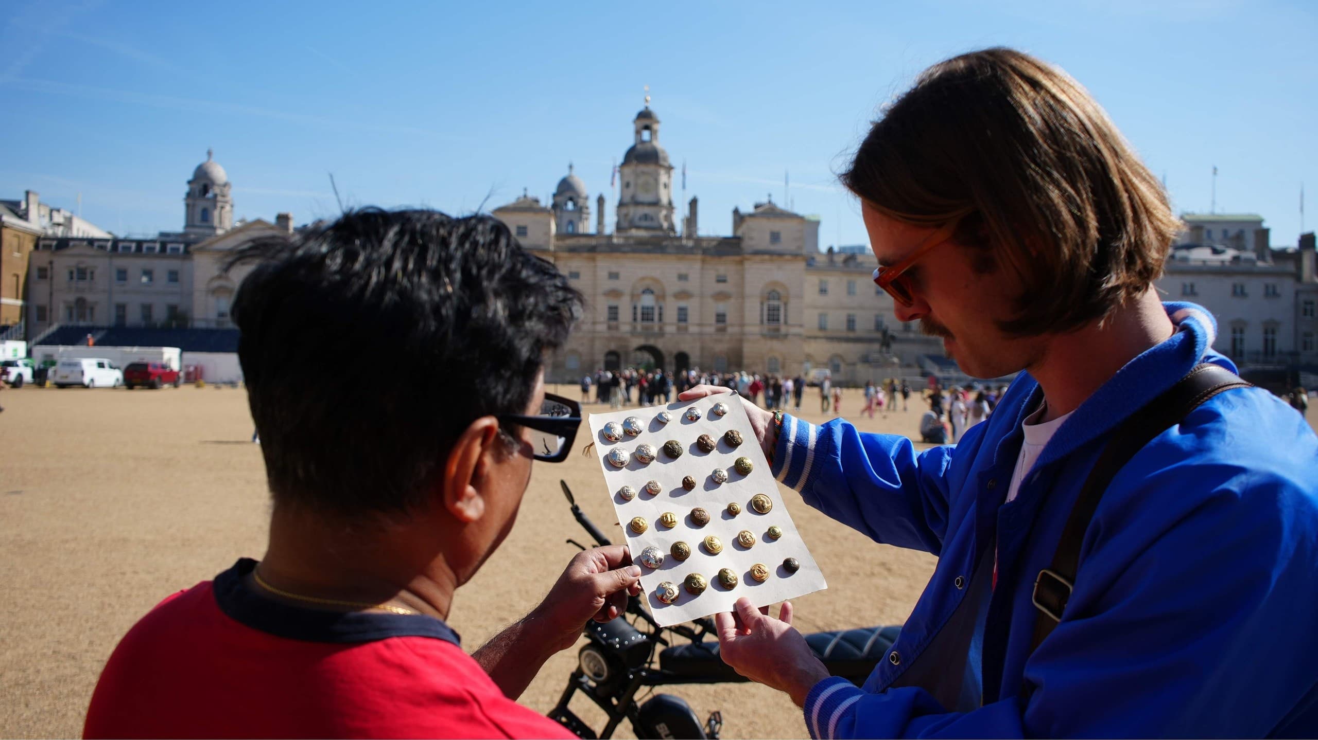 Ride Through History: Royal London E-Bike Tour With Artefacts