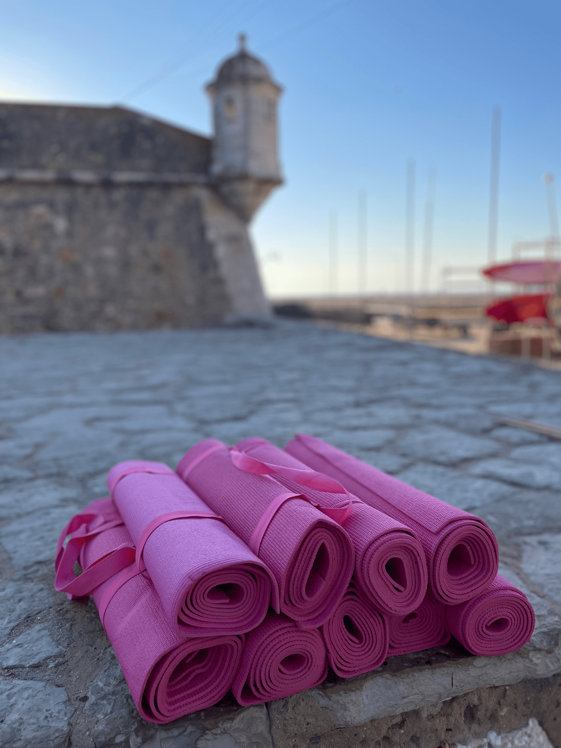 Beach Yoga in Costa da Caparica: Hatha & Dynamic Oceanfront Classes photo 4