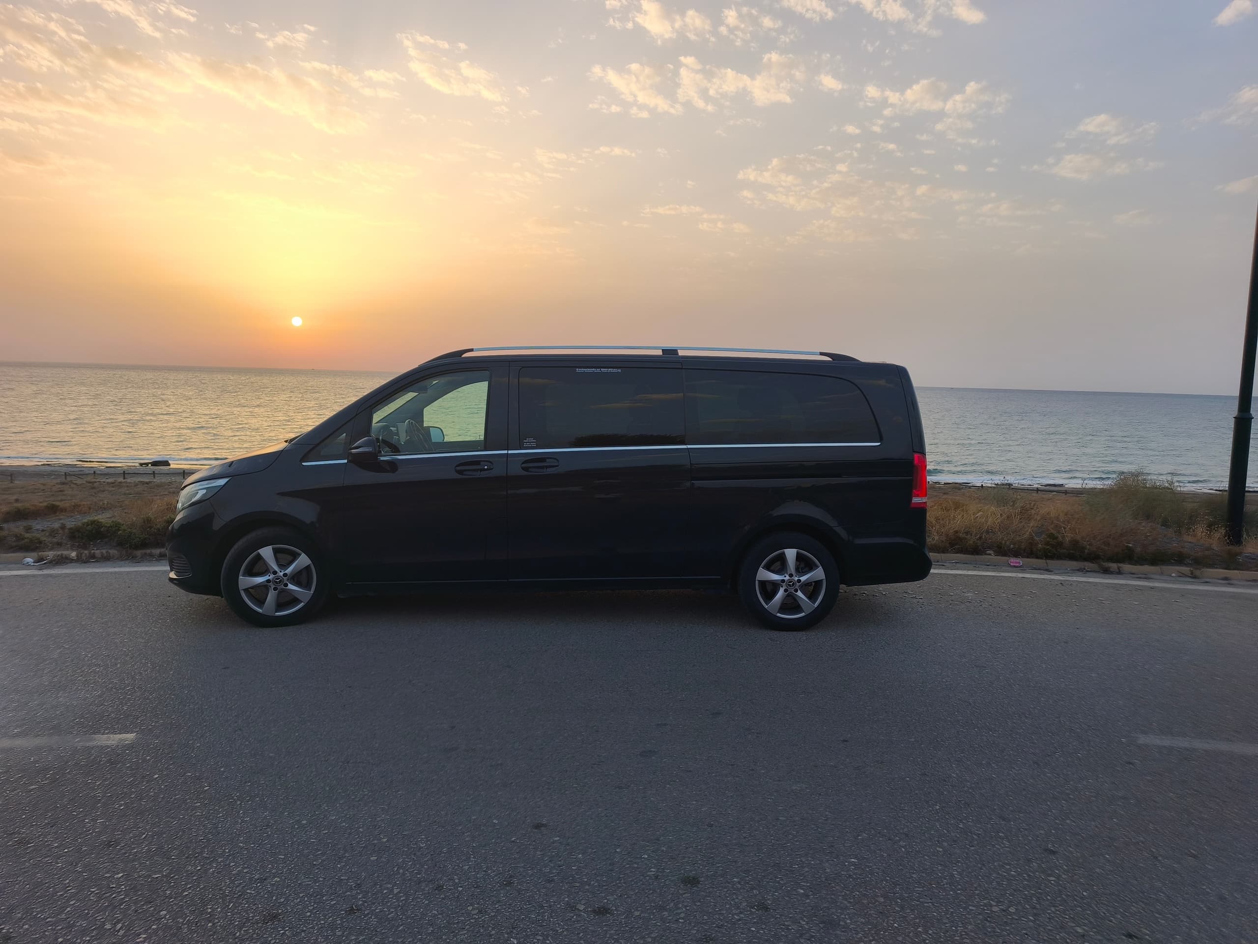 Smooth Almería Airport Transfers with Autos Casado Andalucía: Door-to-Door Rides to Roquetas de Mar