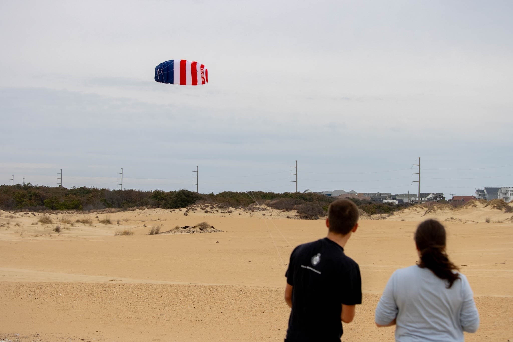 Stunt Kite Lessons at Jockey's Ridge: Master Dual-Line Flying in Nags Head