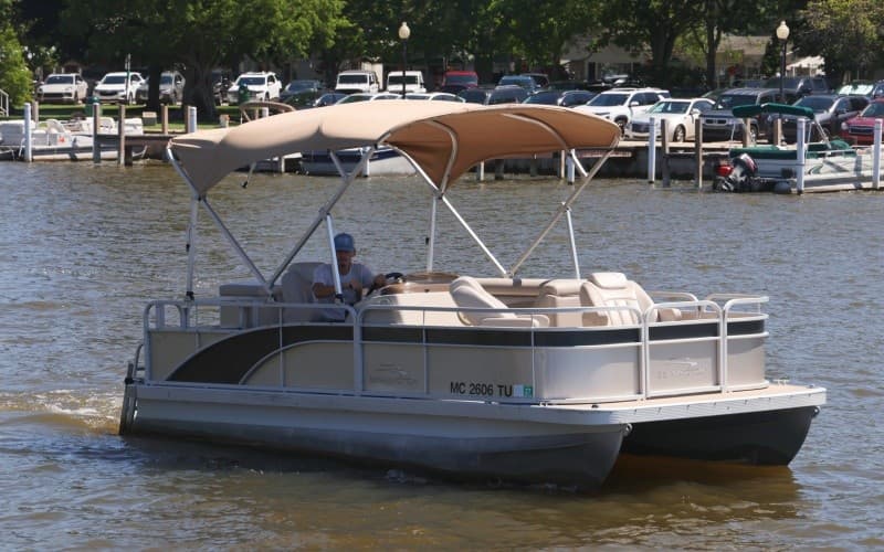 Cruise Saugatuck's Coast on a 17' Bennington Mini-Pontoon