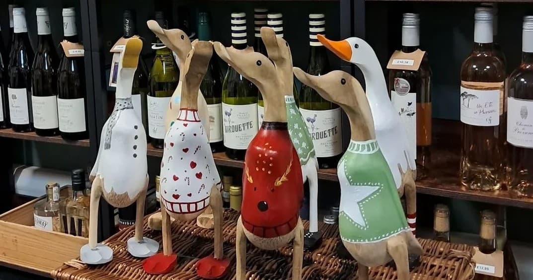 Paint, Pizza & Puddleducks: Evening Wooden Duck Painting Workshop in Tewkesbury photo 1