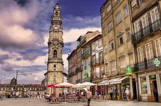 Urban History & Culture Tour in Porto with Free Walking Tour Porto