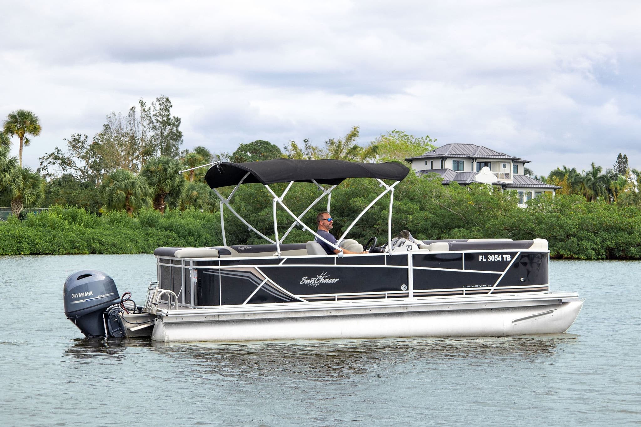 Water Activities at Safe Harbor Siesta Key Marina: Full Day Pontoon Rental