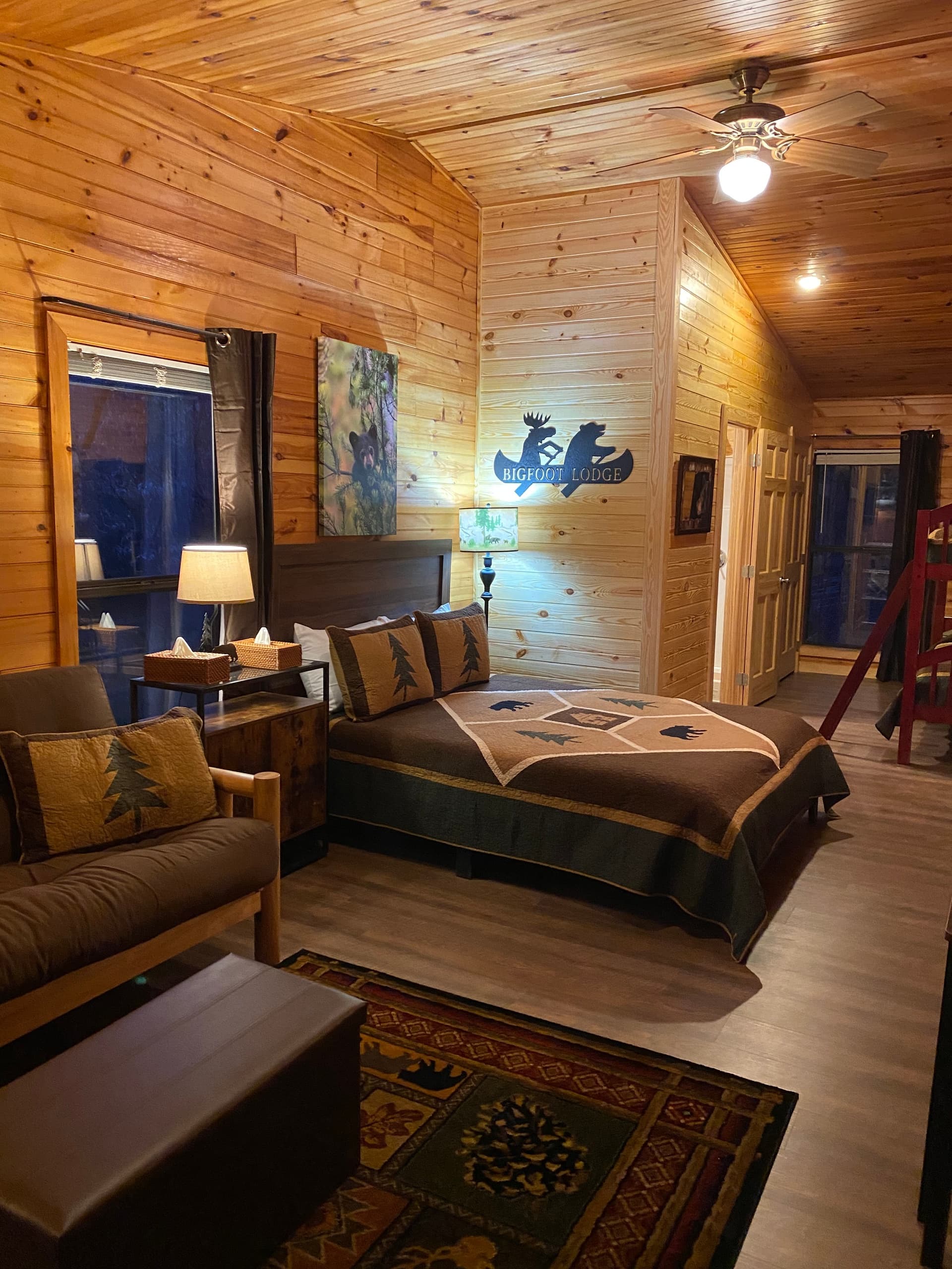 Bigfoot Outfitters' Lodge Stay in Benton, Tennessee