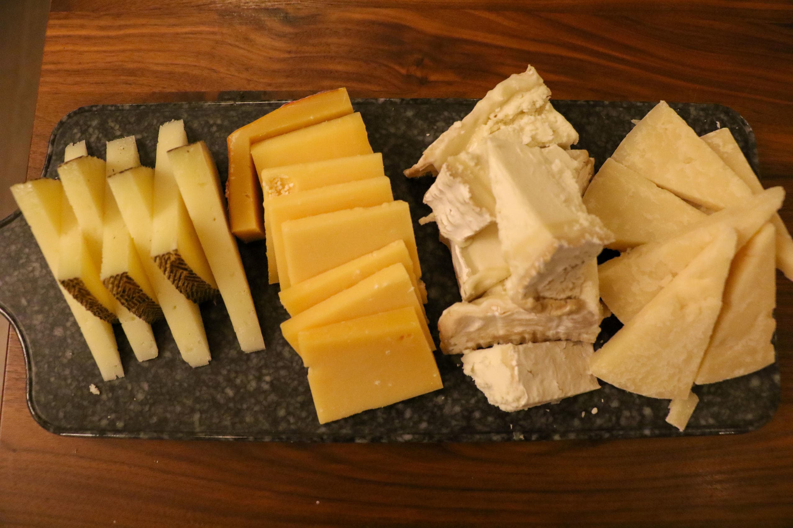 Discover Locals' Favorites Food Tour in Philadelphia, PA