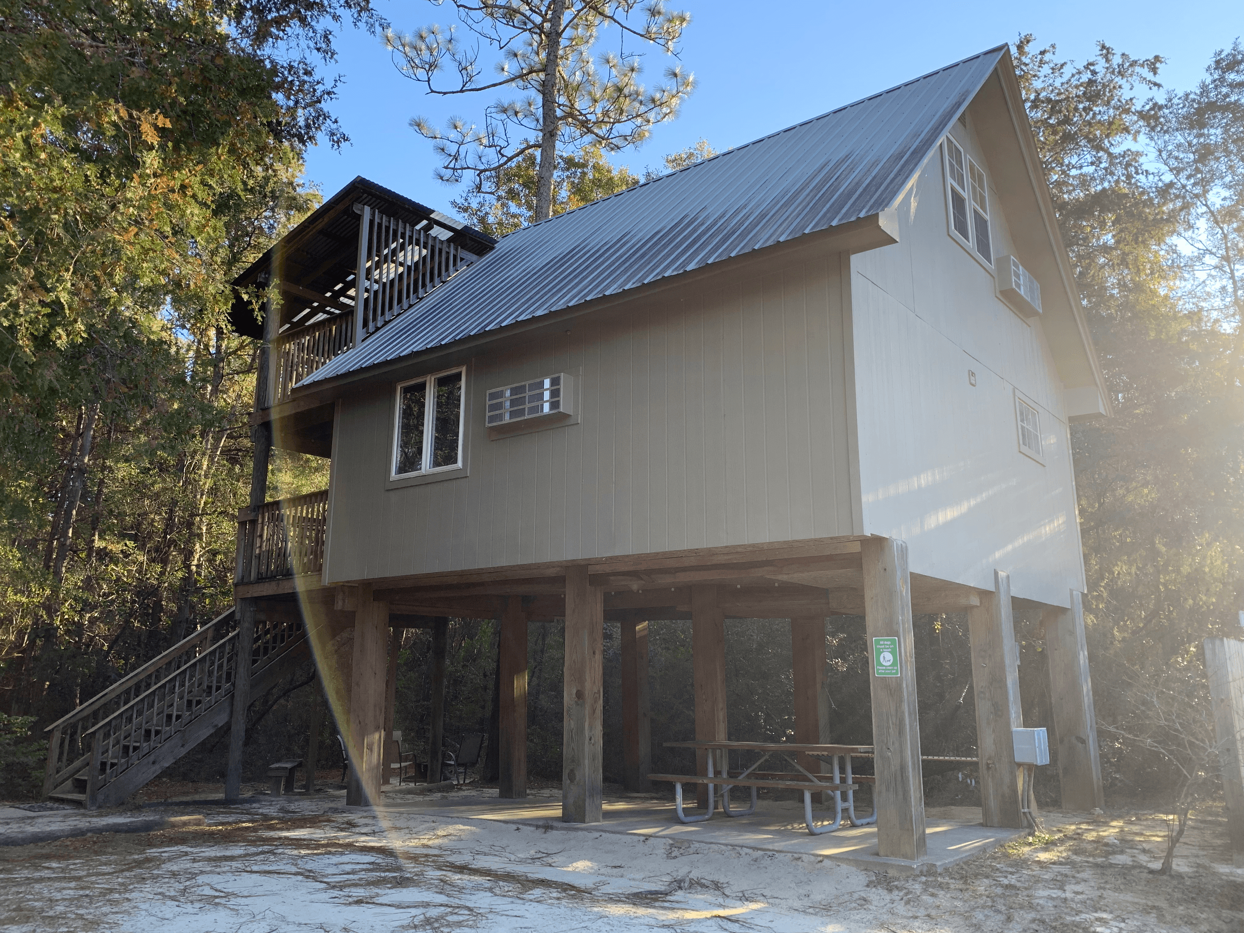 Relaxing Getaway at Kingfisher Cabin in Milton, Florida