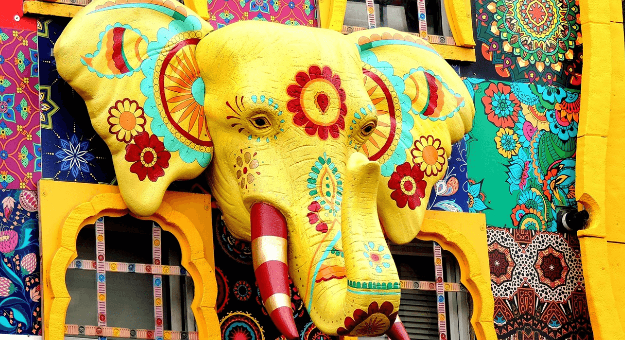 Discover Camden Walking Tour: Explore London's Historic Music and Market Scene