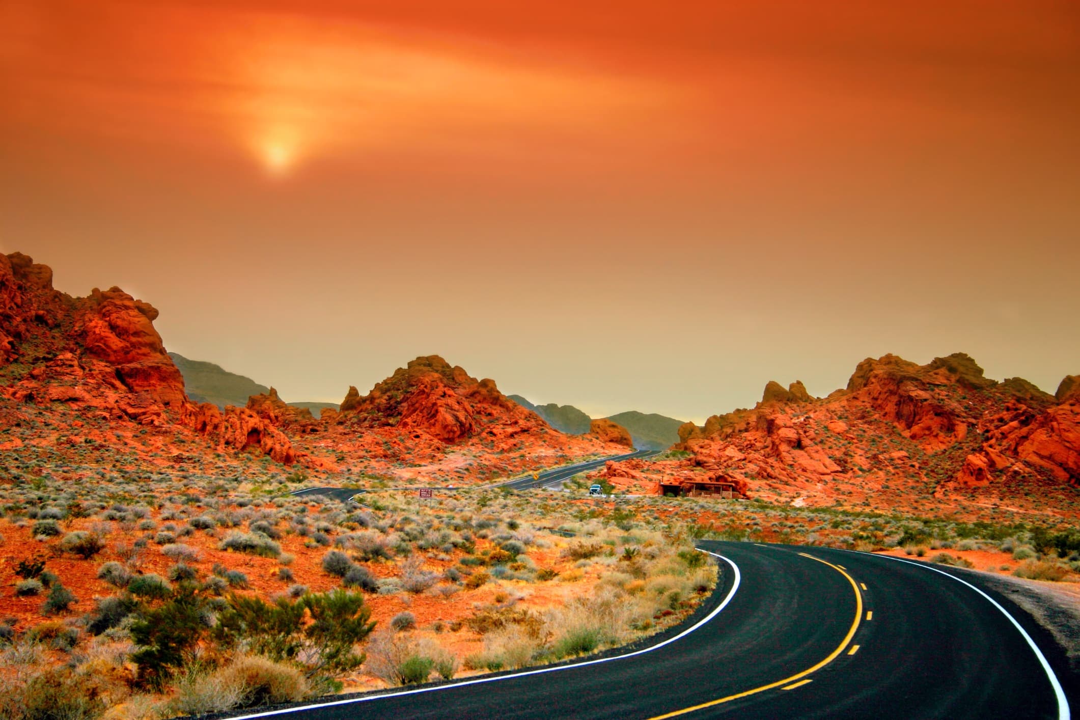 Explore Valley of Fire & Seven Magic Mountains Near Las Vegas