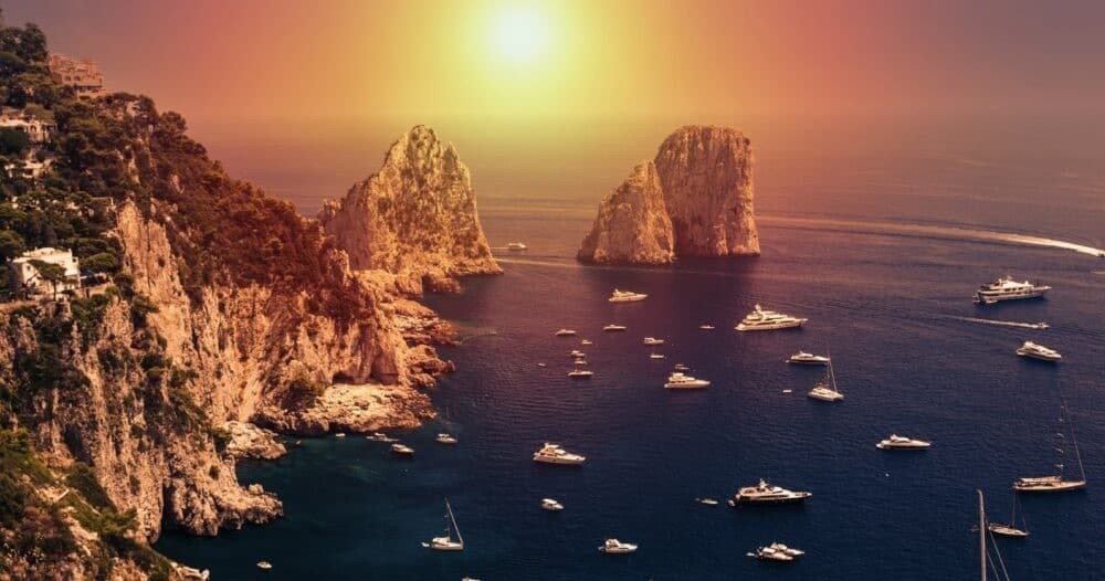 Capri Private Sunset Tour: Sunset Boat Cruise to Faraglioni & Caves