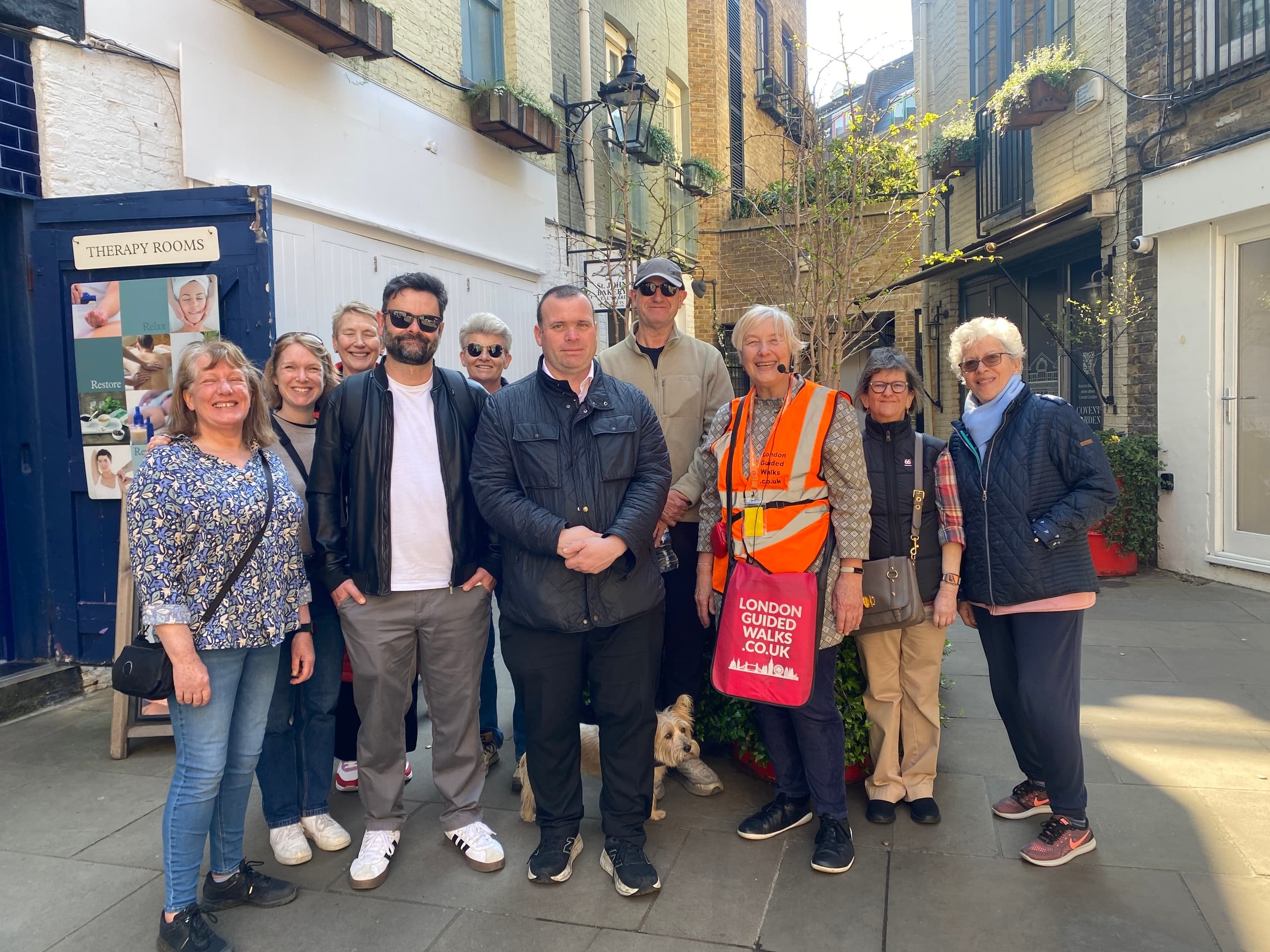 Historic Walking Tour in St Giles by London Guided Walks